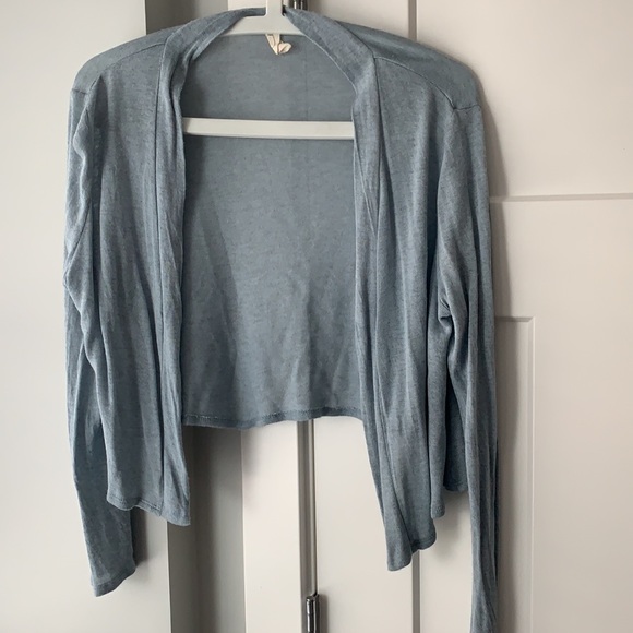 Cropped light blue sheer cardigan - Picture 2 of 2